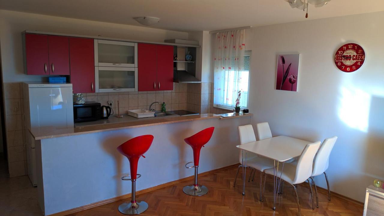 Apartman บาชกาโวดา ภายนอก รูปภาพ